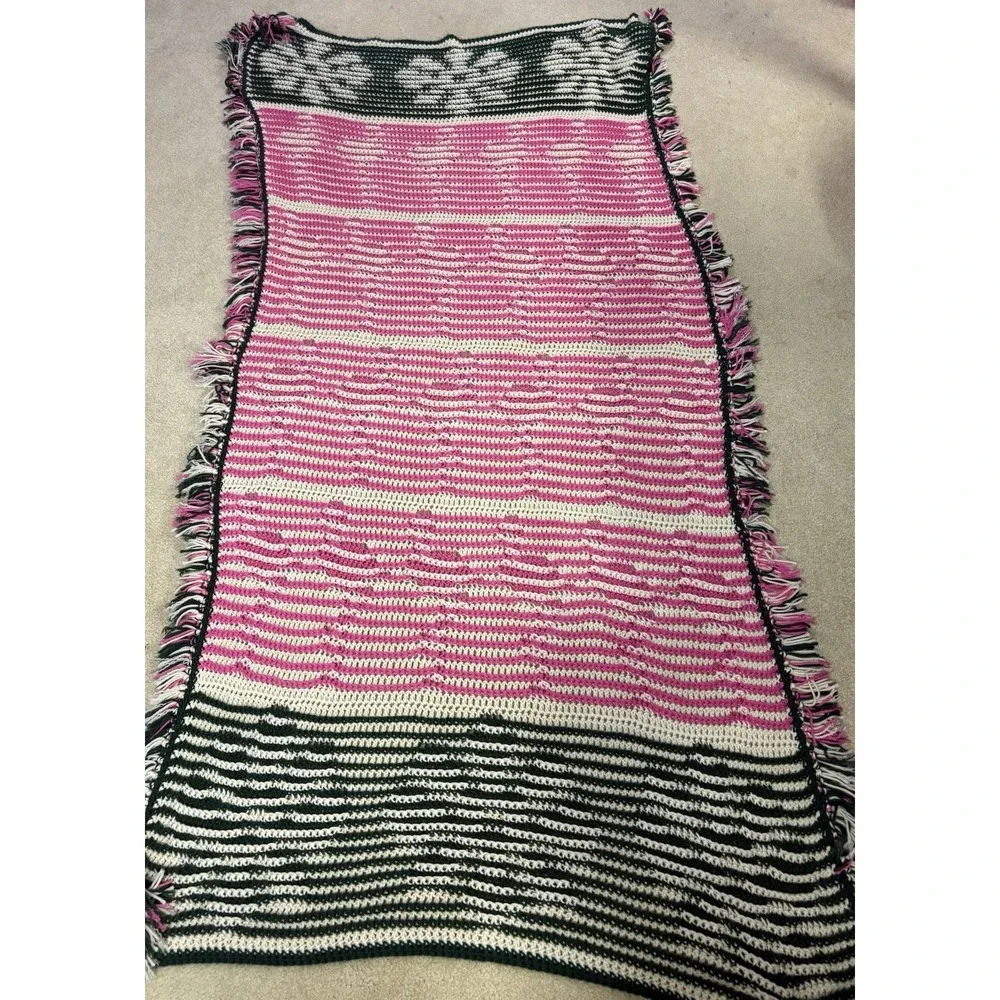 handmade crochet afghan blanket W/flamingo & monstera leaf border